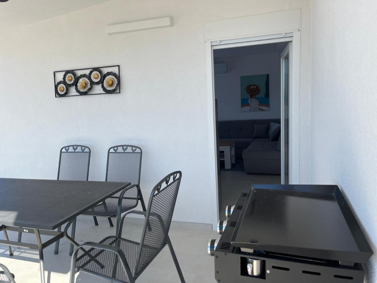 Ferienwohnung Sea View, Peaceful. Makarska Exterior foto